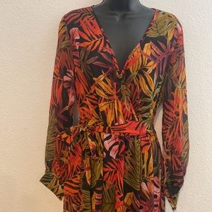 Tropical long sleeve  maxi dress, top of the dress sheet bottom had lining SizeM